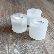 Load image into Gallery viewer, Selenite Tea Light Holders