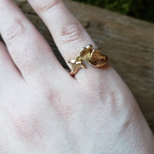 Load image into Gallery viewer, Bronze Chanterelle Mushroom Ring