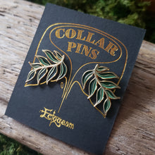 Load image into Gallery viewer, Green Leaf Collar Pin Set