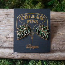 Load image into Gallery viewer, Green Leaf Collar Pin Set
