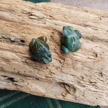 Load image into Gallery viewer, Moss Agate Frog Pocket Stones
