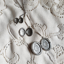 Load image into Gallery viewer, Triple Locket Necklace
