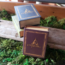 Load image into Gallery viewer, Porcelain Fawn Pendant