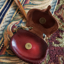 Load image into Gallery viewer, Genuine Leather Fox Pouch