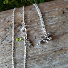 Load image into Gallery viewer, Silver Praying Mantis Necklace