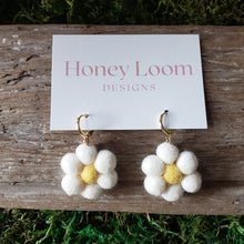Load image into Gallery viewer, Hand Felted Daisy Earrings