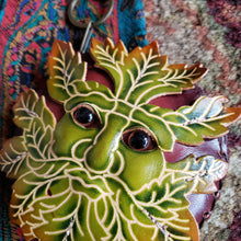Load image into Gallery viewer, Genuine Leather Green Man Pouch