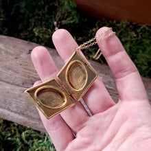 Load image into Gallery viewer, Diamond-shaped Vintage Locket