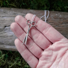 Load image into Gallery viewer, Vintage Silver Scissors Charm Necklace
