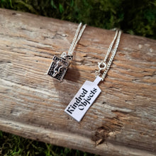 Load image into Gallery viewer, Vintage Silver Box Locket Necklace