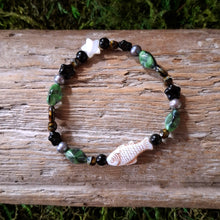 Load image into Gallery viewer, Starry Fish Mismatched Bead Bracelet