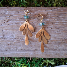 Load image into Gallery viewer, Talula Leaf Brass Earrings
