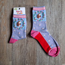 Load image into Gallery viewer, Spring Hedgehog Wreath Bamboo Socks