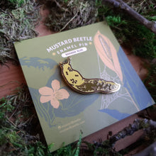 Load image into Gallery viewer, Banana Slug Enamel Pin