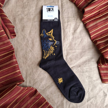 Load image into Gallery viewer, Black Cat Men's Crew Socks