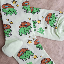 Load image into Gallery viewer, "Yee Frog!" Cowboy Frog Crew Socks