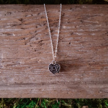 Load image into Gallery viewer, Vintage Silver Heart Box Locket Necklace
