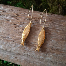 Load image into Gallery viewer, Gold Sardine Dangle Earrings