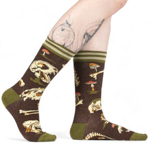 Load image into Gallery viewer, Mossuary Crew Socks