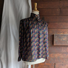 Load image into Gallery viewer, 90s Vintage Plus Size Semi Sheer Blouse