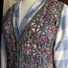 Load image into Gallery viewer, 90s Vintage Plus Size Plaid Lattice Vest