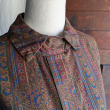 Load image into Gallery viewer, 90s Vintage Brown Paisley Blouse