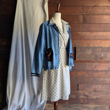 Load image into Gallery viewer, 80s Vintage Beige Batwing Polkadot Dress