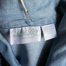 Load image into Gallery viewer, 90s Vintage Embellished Denim Jacket