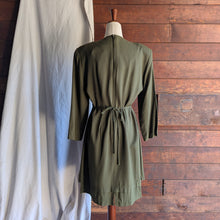 Load image into Gallery viewer, 90s Vintage Olive Layered Dress
