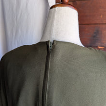 Load image into Gallery viewer, 90s Vintage Olive Layered Dress