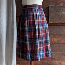 Load image into Gallery viewer, 70s/80s Vintage Plaid Tweed Knee-Length Skirt