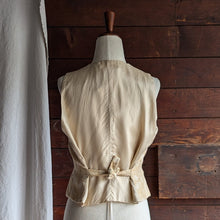 Load image into Gallery viewer, 90s Vintage Pale Yellow Striped Paisley Vest