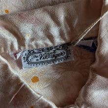Load image into Gallery viewer, 80s Vintage Floral Peachy Satin Blouse