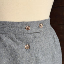 Load image into Gallery viewer, 80s Vintage Plus Size Grey Tweed Midi Skirt