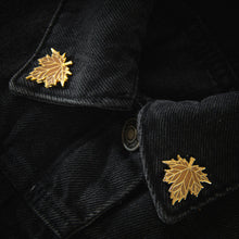 Load image into Gallery viewer, Maple Leaf Collar Pin Set