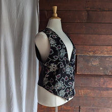 Load image into Gallery viewer, 90s Vintage Plus Size Black Velvet Vest