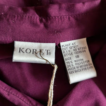 Load image into Gallery viewer, 90s Vintage Plus Size Raspberry Rayon Blend Blouse