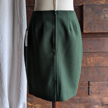 Load image into Gallery viewer, 90s Vintage Green Twill Pencil Skirt