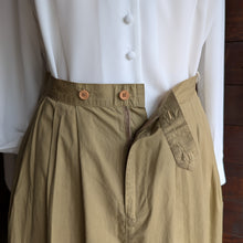 Load image into Gallery viewer, 90s Vintage Pleat-Front Khaki Safari Midi Skirt