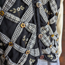 Load image into Gallery viewer, 90s Vintage Black Embroidered Lattice Vest