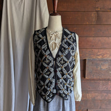 Load image into Gallery viewer, 90s Vintage Black Embroidered Lattice Vest