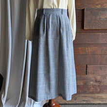 Load image into Gallery viewer, 80s Vintage Grey Rayon Blend Midi Skirt