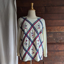 Load image into Gallery viewer, 90s Vintage Plus Size Diamond Pattern Sweatshirt