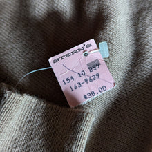 Load image into Gallery viewer, 80s Vintage Plus Size Coffee-and-Cream Dolman Sleeve Sweater