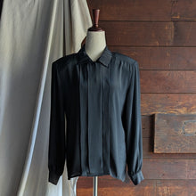 Load image into Gallery viewer, 80s Vintage Black Boxy Blouse