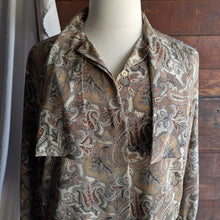 Load image into Gallery viewer, 90s Vintage Tan and Brown Paisley Long Sleeve Blouse
