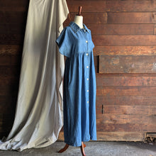 Load image into Gallery viewer, 90s Vintage Maxi Denim Shirt Dress
