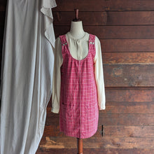 Load image into Gallery viewer, 90s Vintage Ivory Silk-Crepe Blouse