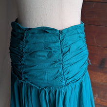 Load image into Gallery viewer, Y2K Vintage Teal Crinkled Cotton Midi Skirt