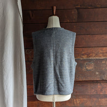 Load image into Gallery viewer, 90s Vintage Grey Embroidered Acrylic Vest
